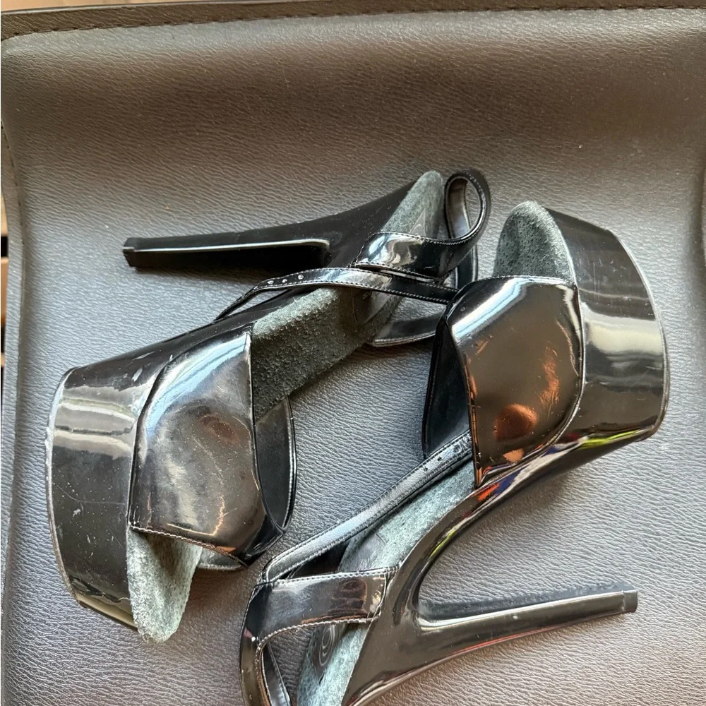 Pleaser Glossy Black Platform Heels - Picture 2 of 8